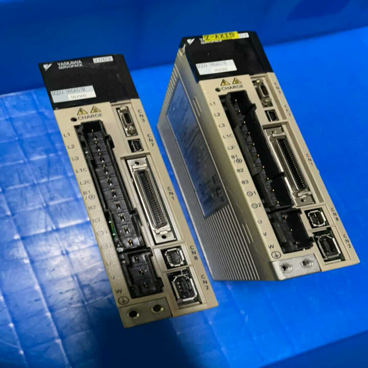 安川伺服驱动器SGDV-1R6A01B002000测试（佳毅工控）