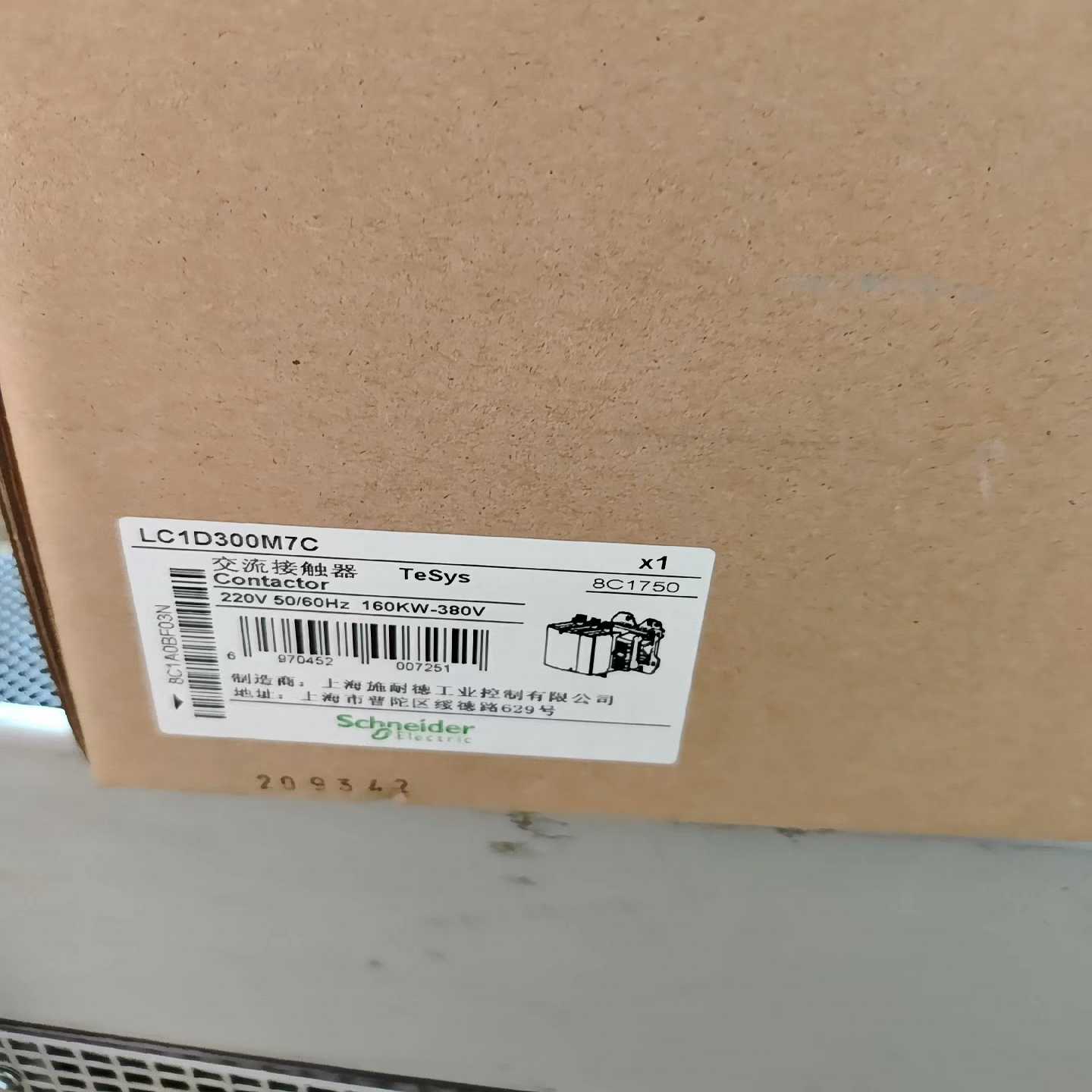 议~接触器LC1D300M7C/Q7C，LC1D410M7