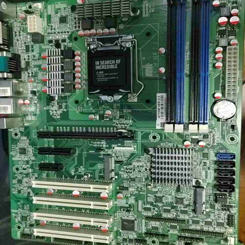 询价~Q77DM主板   带挡板，无CPU，实物图根本，成色漂