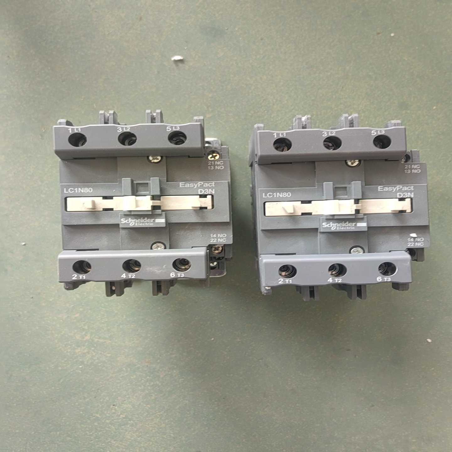接触器LC1N80 220伏~询价
