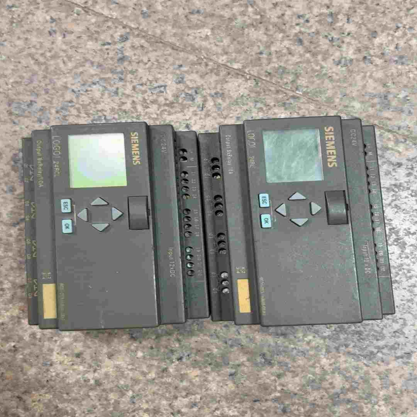 西门子PLC逻辑控制器LOGOl24RCL二手拆机．实物-询价客服