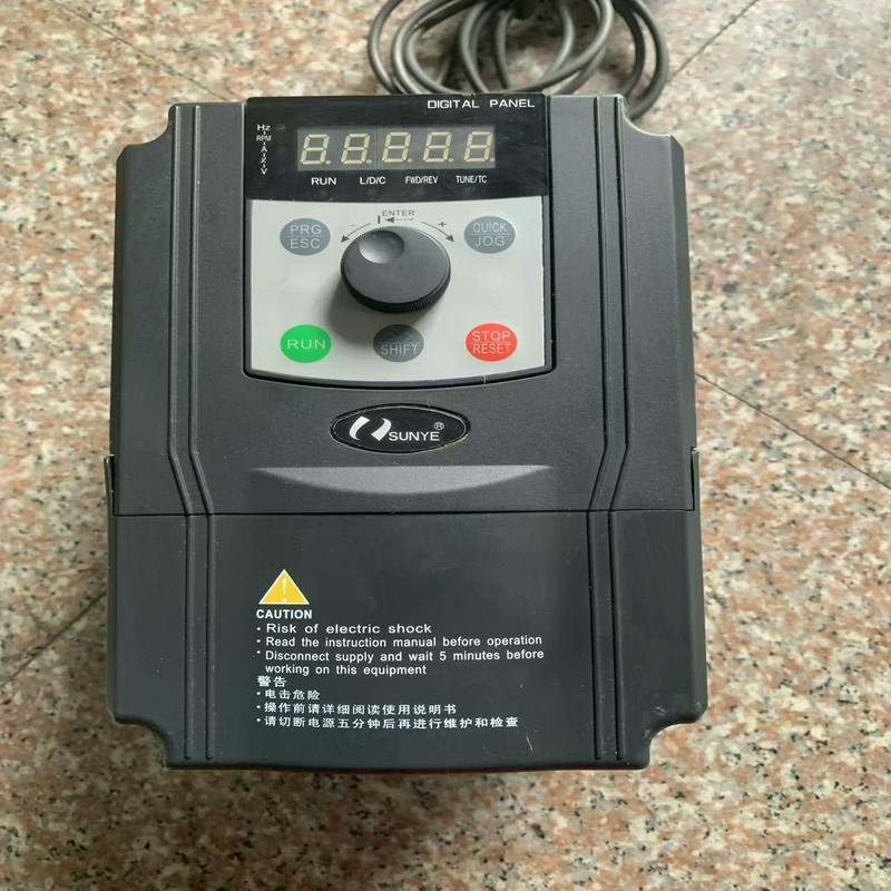 日业变频器CM528-A4T4R0GB/5R5PB(4kw/询价