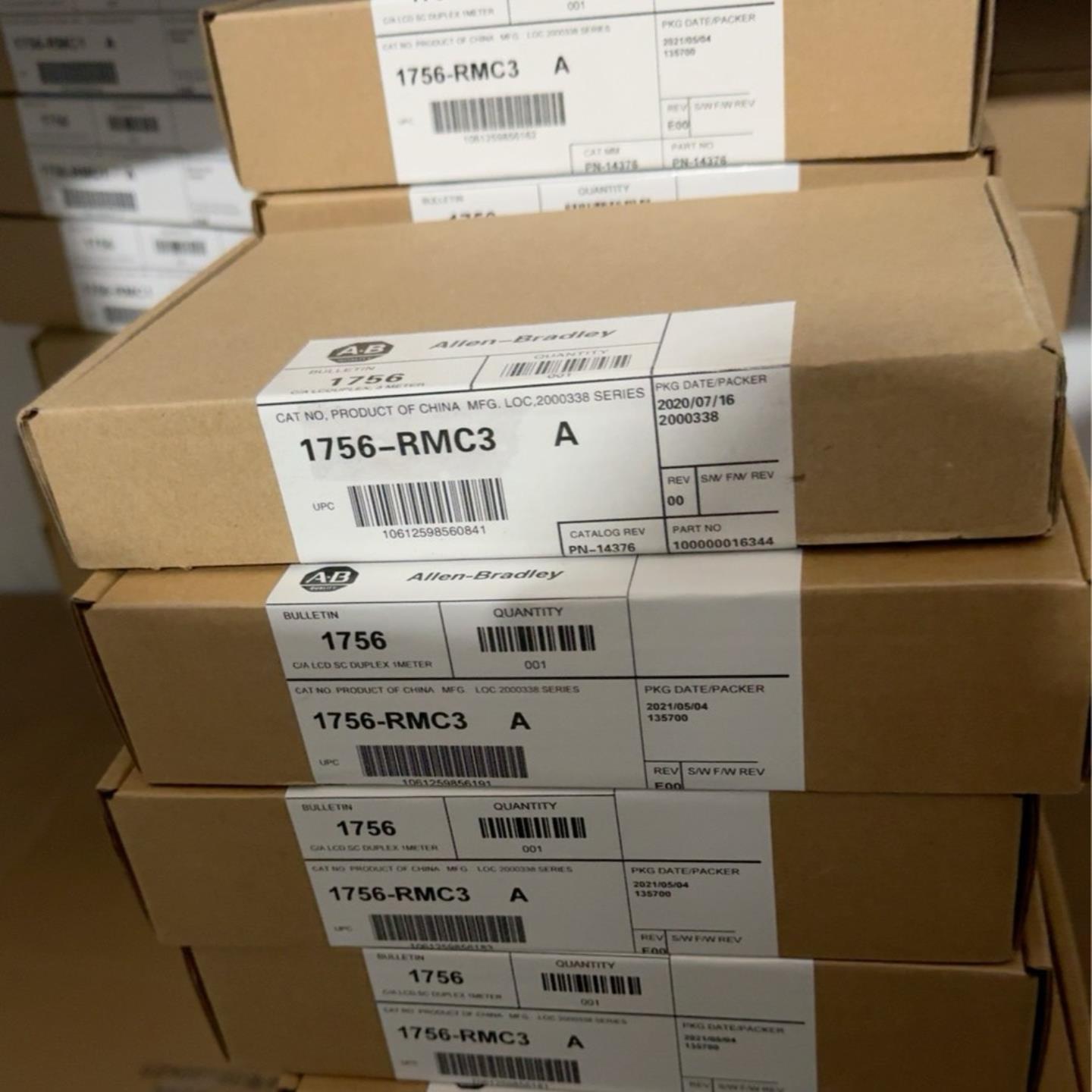 未拆封1756-RMC3量多,可以直接拍~询价