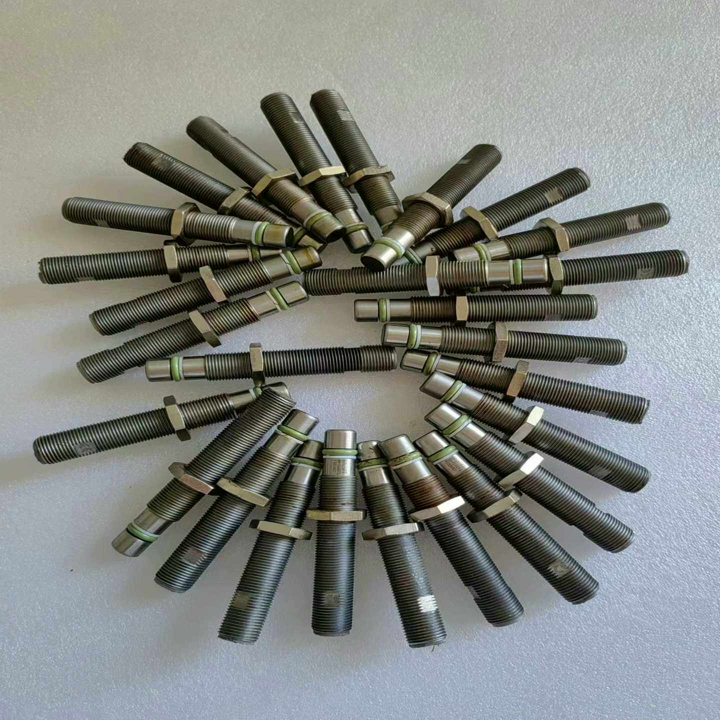 询价~巴鲁夫感应开关BHS001耐高压500bar。油缸的