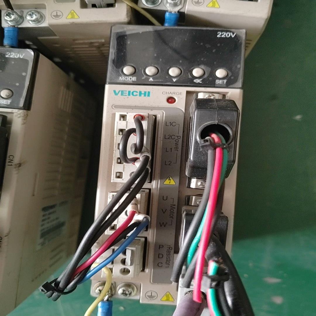 议~伟创驱动器SD600A-S2-R20