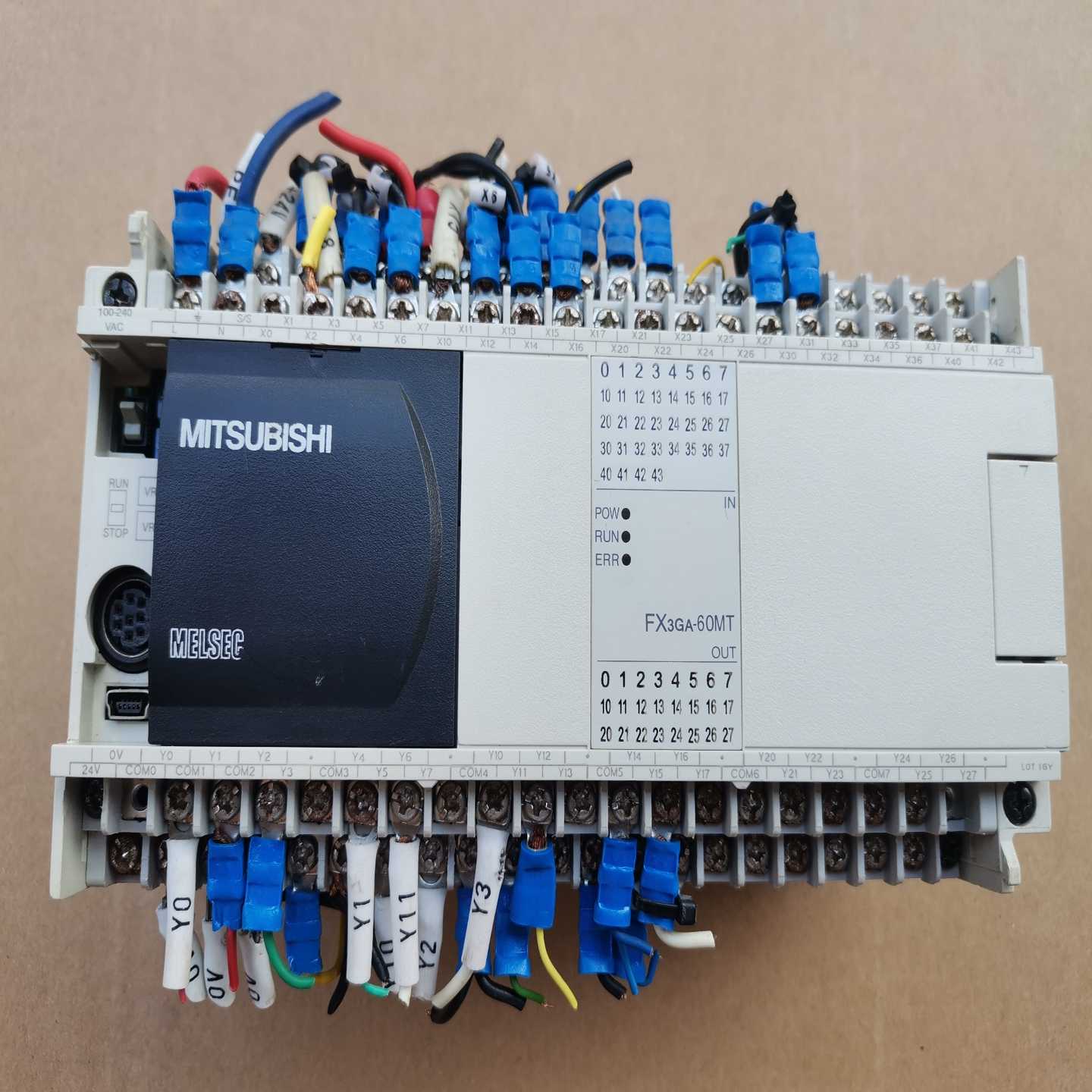 控制器FX3GA-60MT-CM，成色如图，，包询价