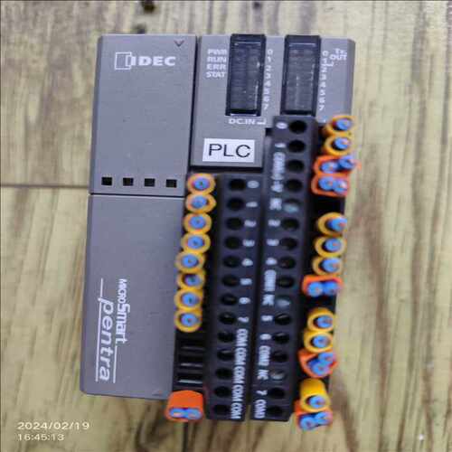 议~IDEC和泉plc FC5A-D16RS1