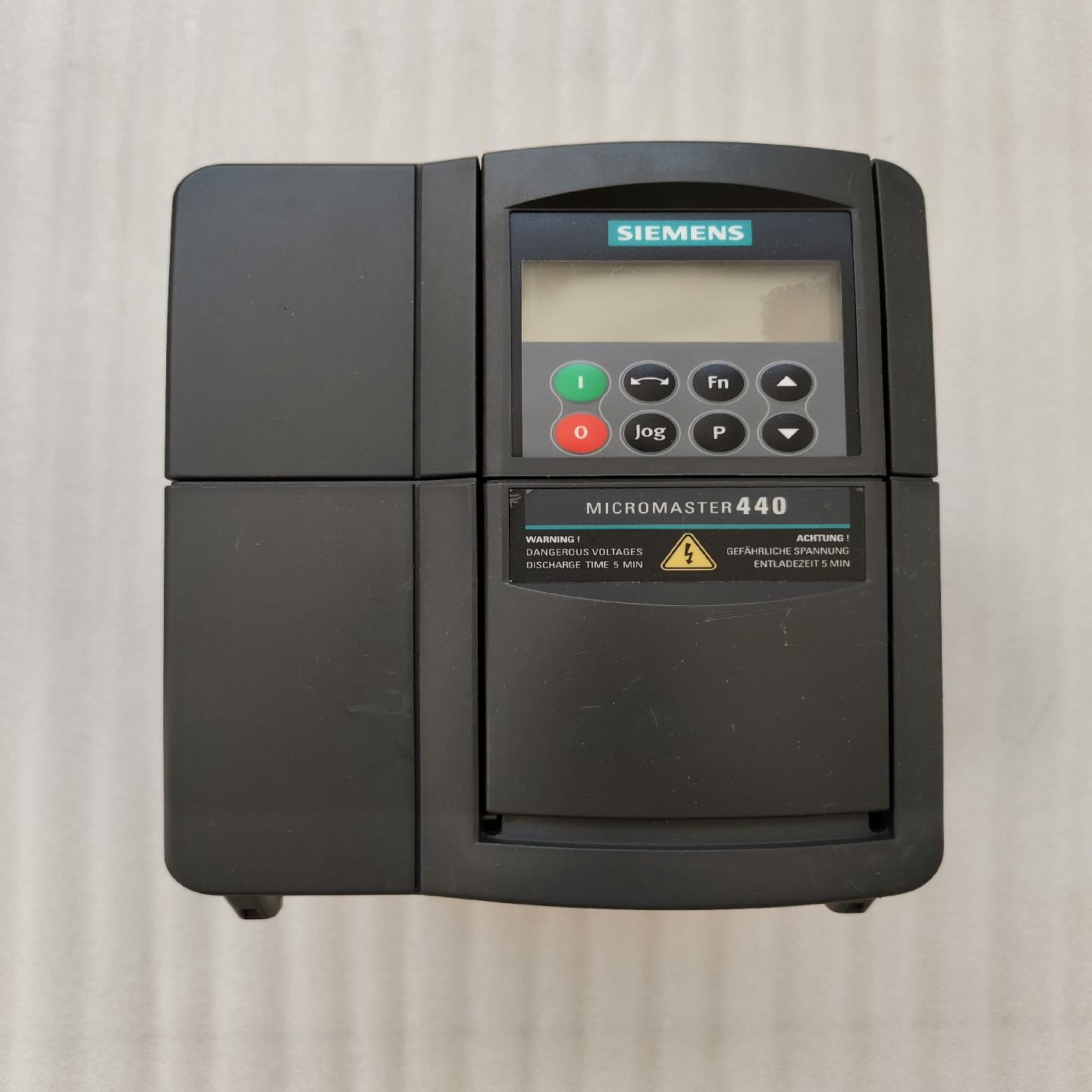 变频器6SE6440-2UD24-0BA1    4K~询价