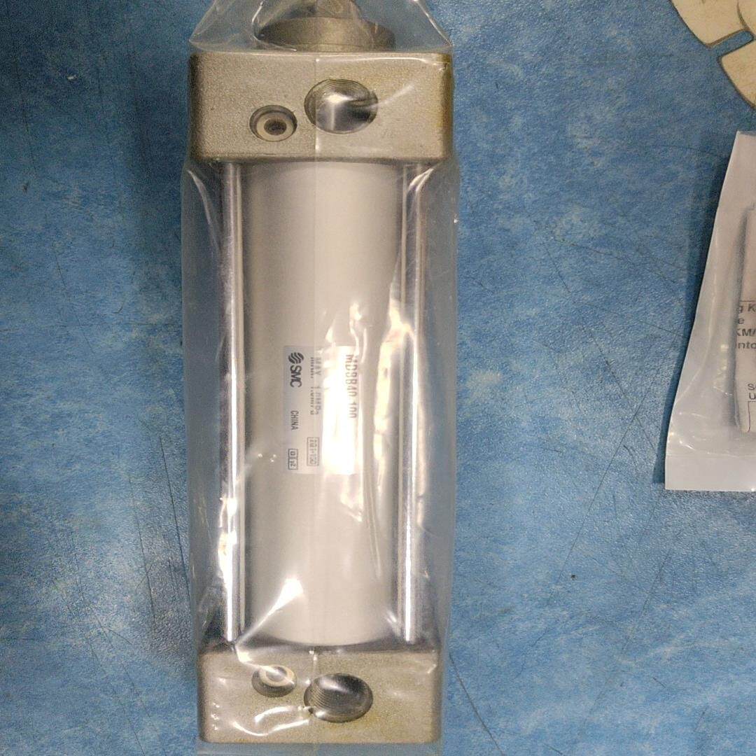 全新SMC气缸MDBB40-100{议价}