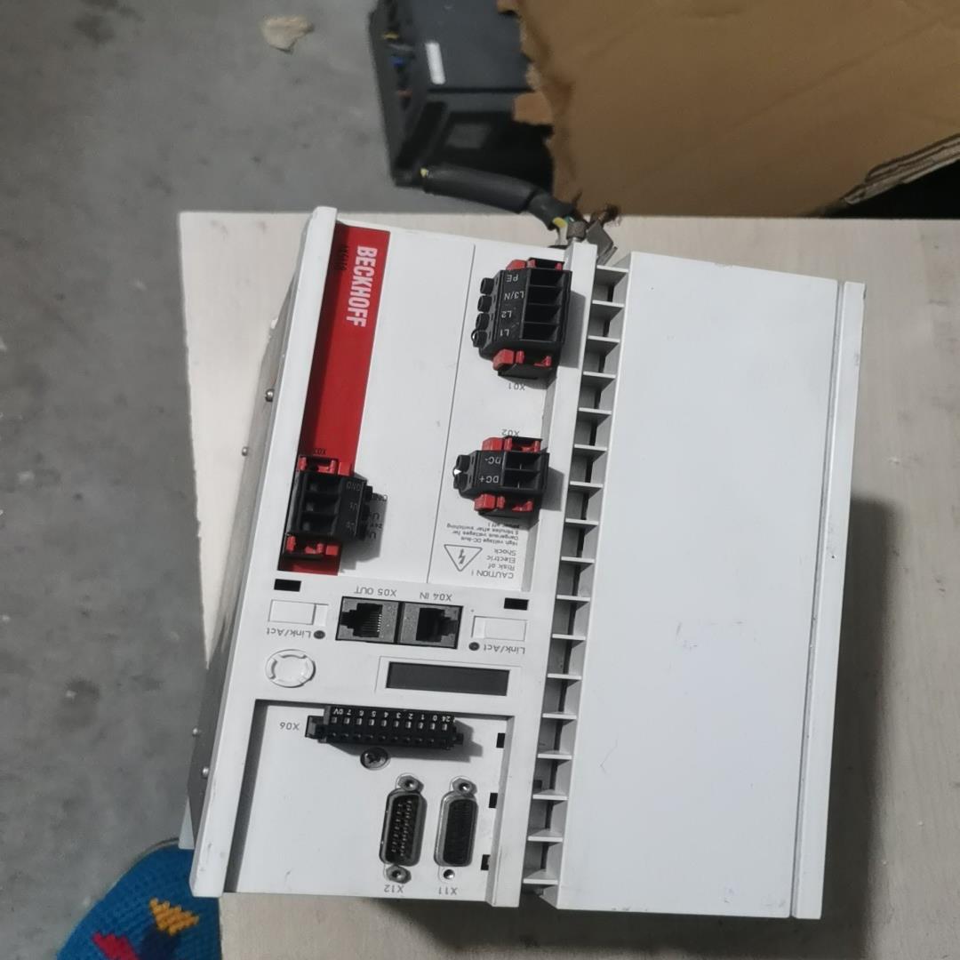 BECKH0FF倍福驱动器AX5118-0000询价