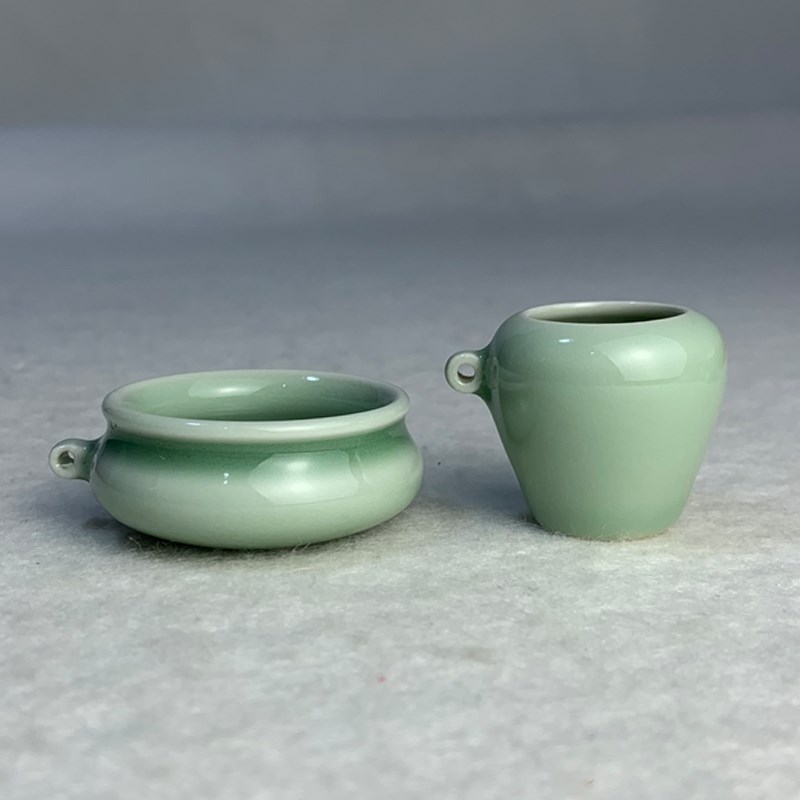 弟窑青瓷鸟笼配件绣眼红子贝子金青黑白麻雀鸟食罐鸟碗鸟杯两件套