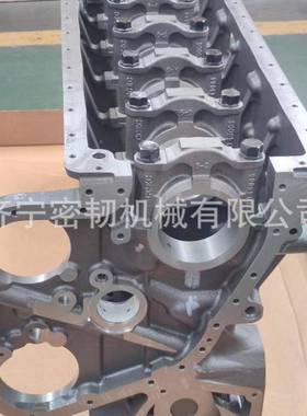推土机发动机配件SD22/SD23/NT855缸体3032187
