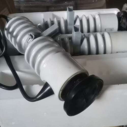 10KV户外高压封闭型喷射式熔断器 PRW-12/50A100A 令克开关保险