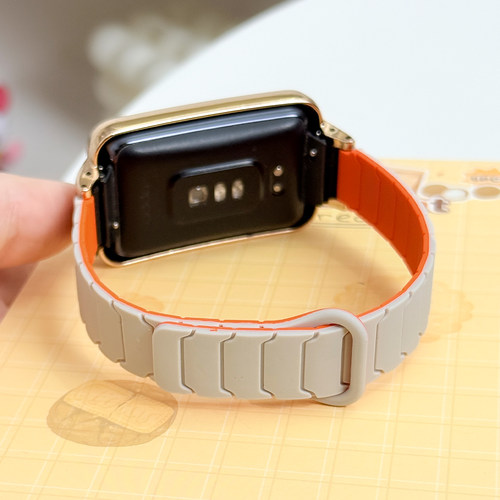适用OPPO Watch Free表带智能运动OPPO手环2新款铠甲款硅胶磁吸回环锁扣替换腕带NFC版通用男女生时尚配件
