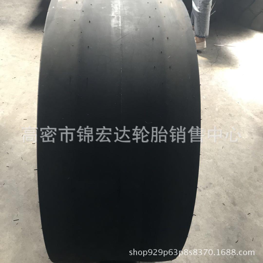 供应徐工胶轮压路机14/70-20 光面工程机械轮胎.