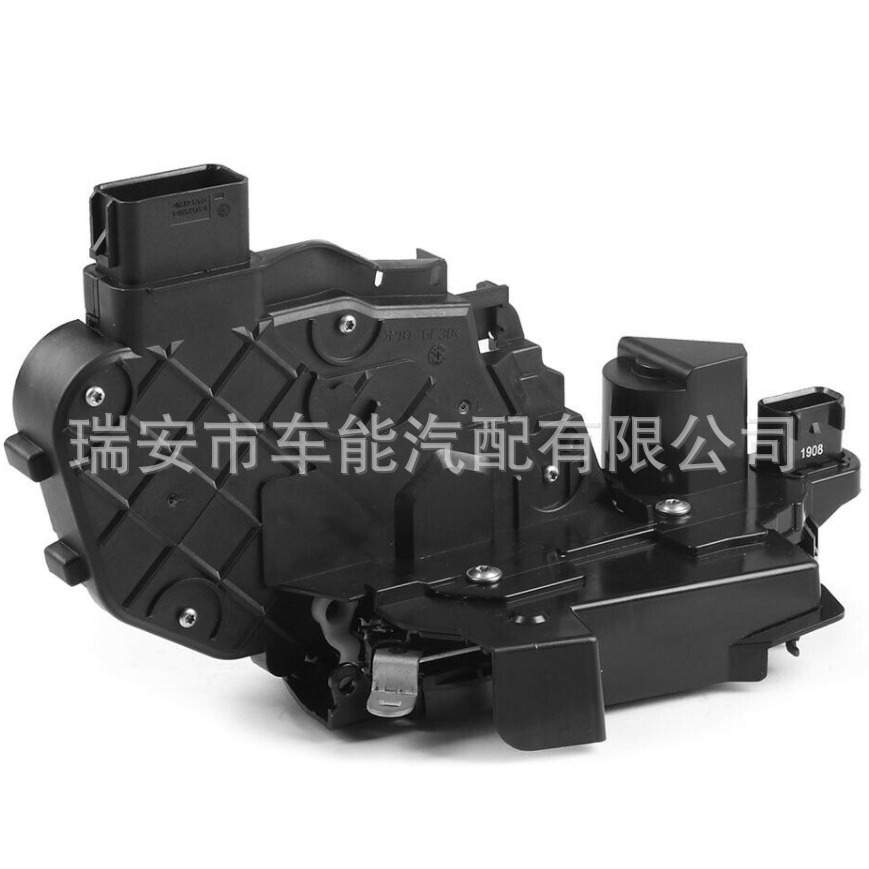 LR014101   LR014100   LR013892   LR013890   适用于路中门锁