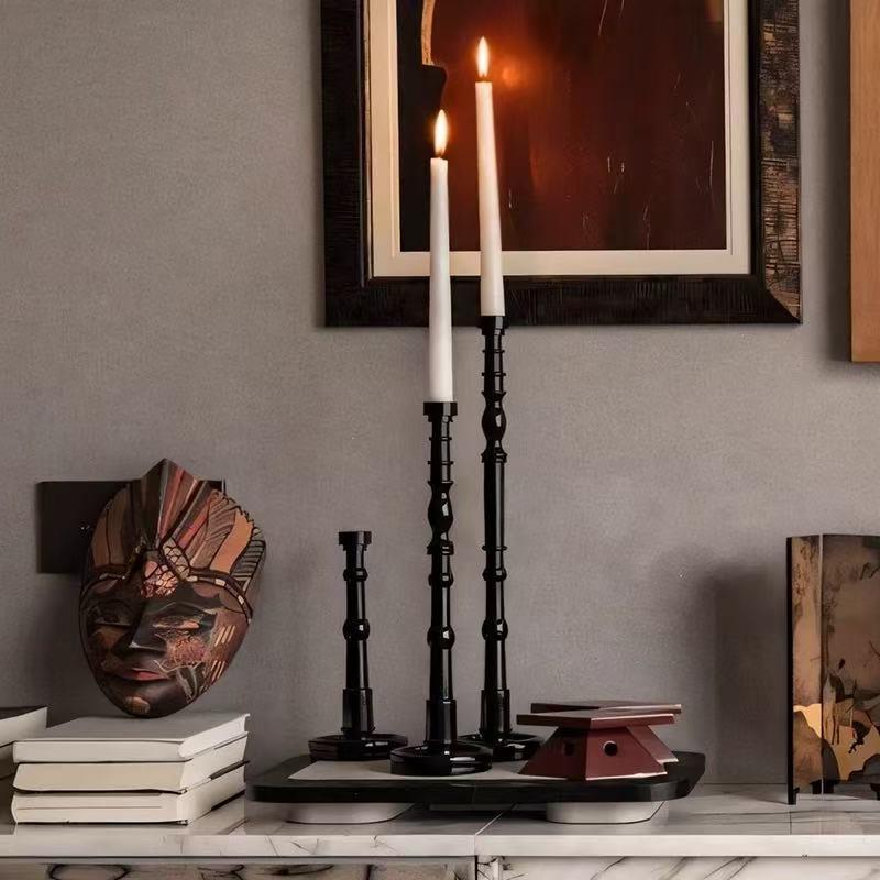 现代中古风样板间客厅餐厅茶几桌面黑色几何烛台玄关软装饰品摆件