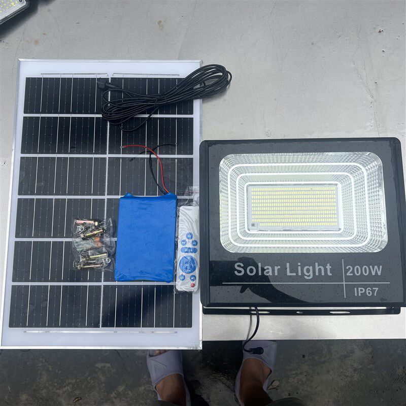 太阳能投光灯户外感应家用景观庭院灯led超亮壁灯