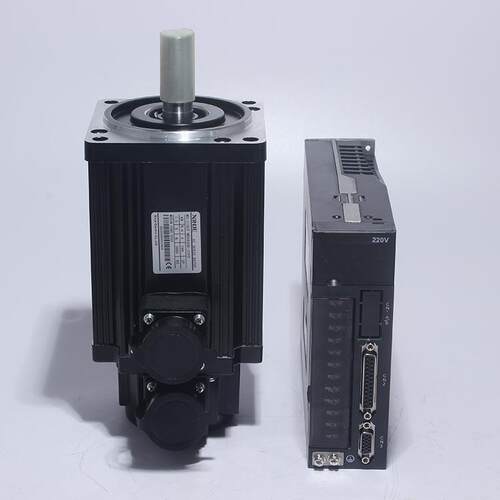 A1SD系列 130ST-M05025交流伺服电机5N.M 1.3KW 2500转驱动器定位