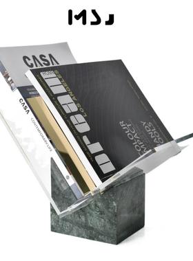 轻奢简约亚克力杂志架陈列架书架桌面摆件书房样板房家居软装饰品