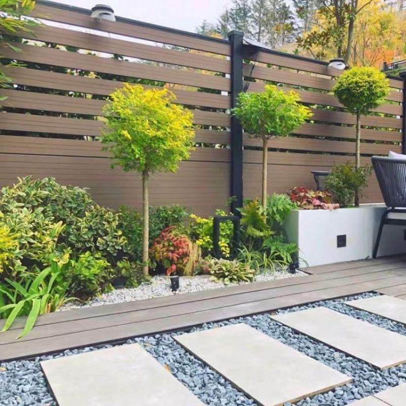 户外庭院花园围栏塑木围栏防腐木格栅围墙护栏