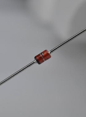 稳压二极管 0.5W 62V BZX55C62