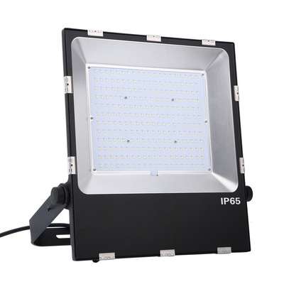 LED投光灯200W泛光灯26000LM5年质保