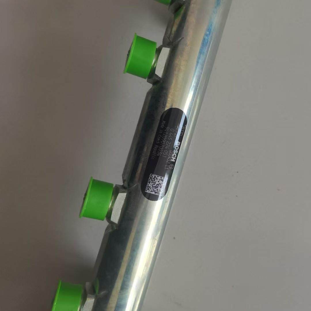 供应发动机共轨管0445224051 喷油泵 喷油器 工程机械配件,电子元器件市场,其它元器件,淘宝优惠券,粉丝福利购,淘宝优惠卷