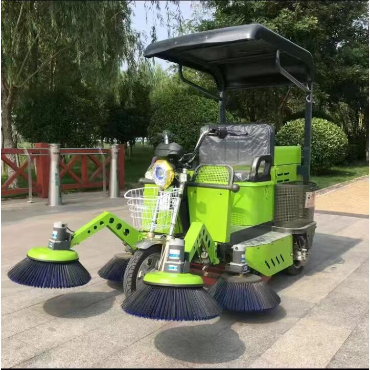 五刷三轮蜘蛛侠遮阳款把式扫地机扫地车电动扫地车驾驶式扫地车