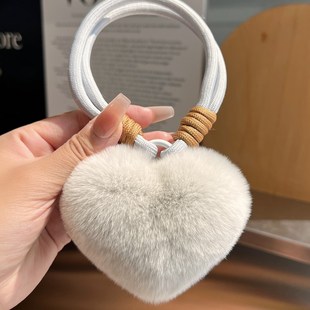 可爱真獭兔毛小桃心汽车钥匙扣挂件高档毛绒球爱S心书包包挂饰礼
