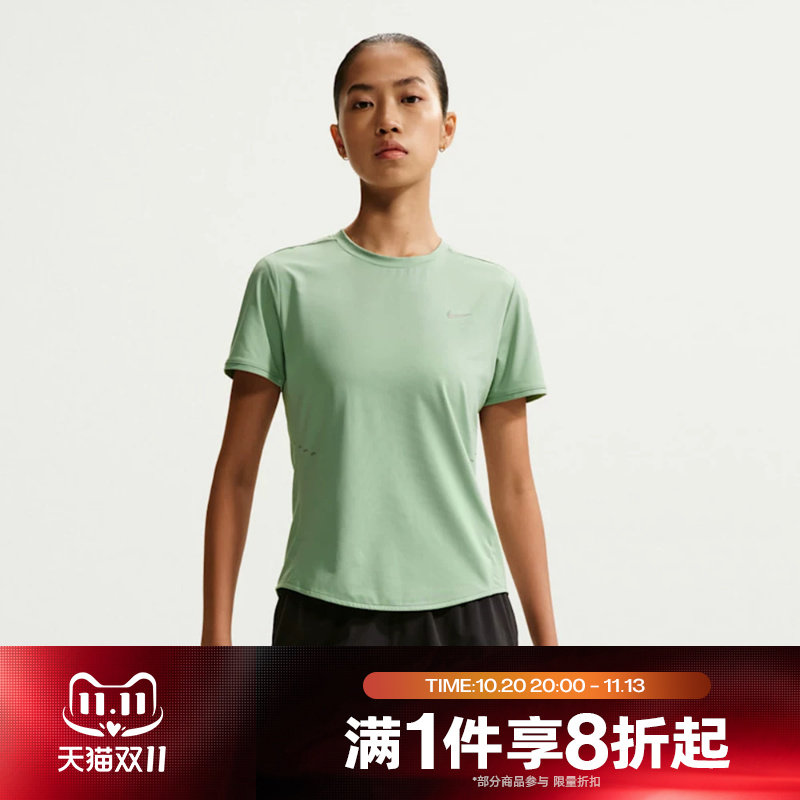 滔搏NIKE耐克女子跑步上衣运动休闲短袖T恤HM9699-006