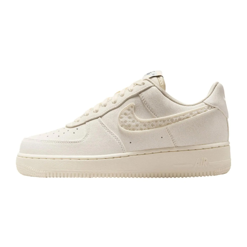 滔搏NIKE耐克女鞋AIR FORCE 1 '07 空军一号运动休闲鞋IH7351-010