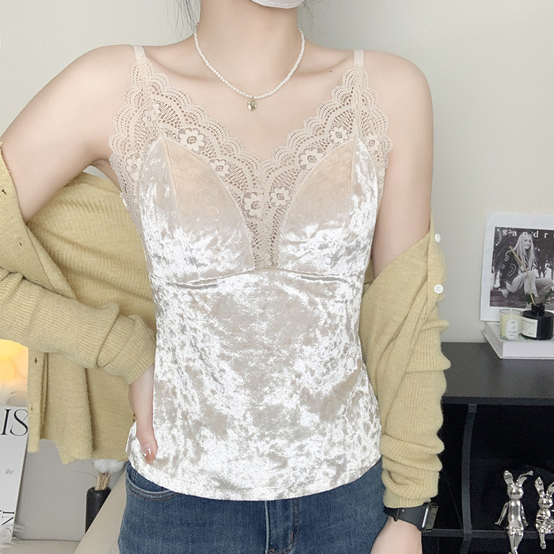 蕾丝边拼接带胸垫背心上衣