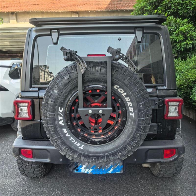 北汽BJ40 BJ212 车载自行车架 车载自行车挂架 备胎自行车架