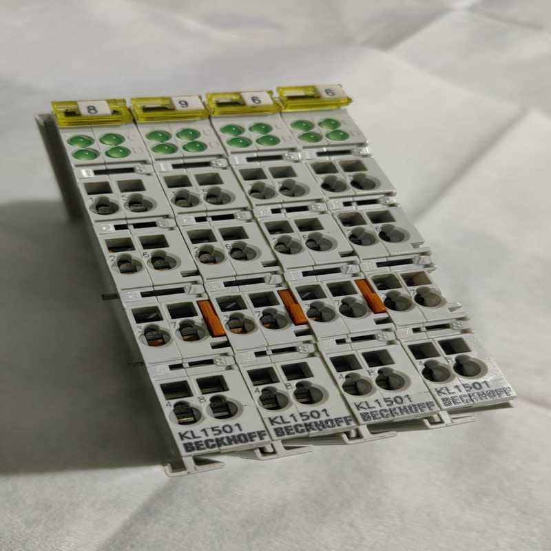 询价~倍福KL1501计数器模块，4片打包出售～德国原装进口，24