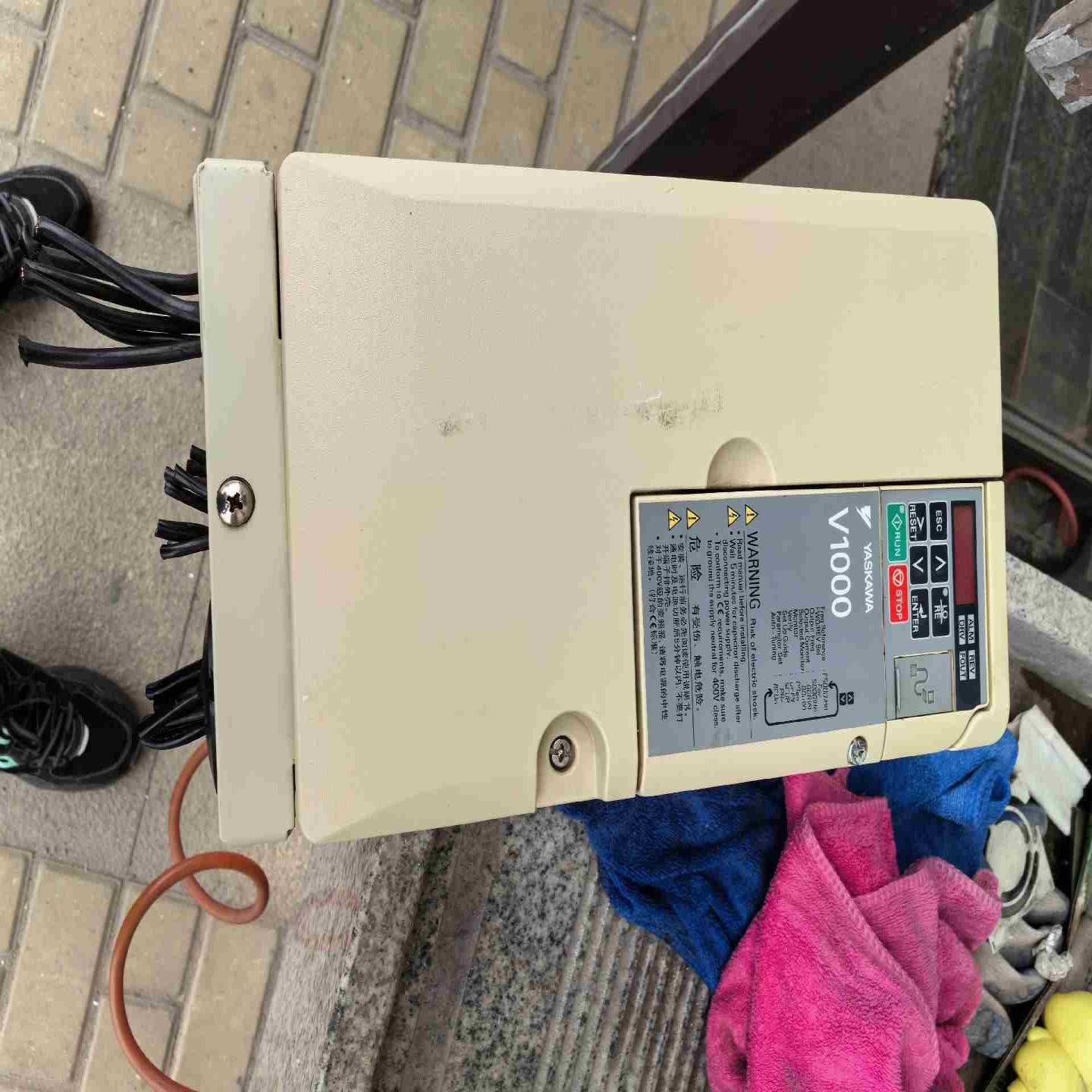 cimr-vb4a0023fba拆机安川变频器v1000系列（崽载电子）