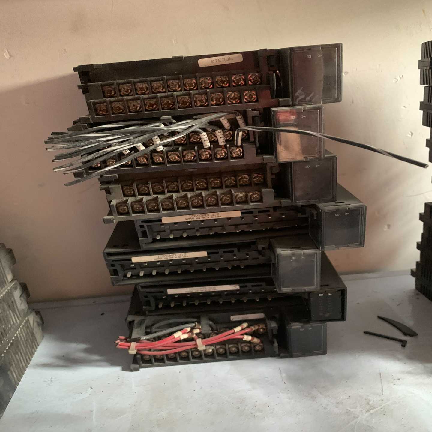 询价~IC693MDL310 模块 无破损议价