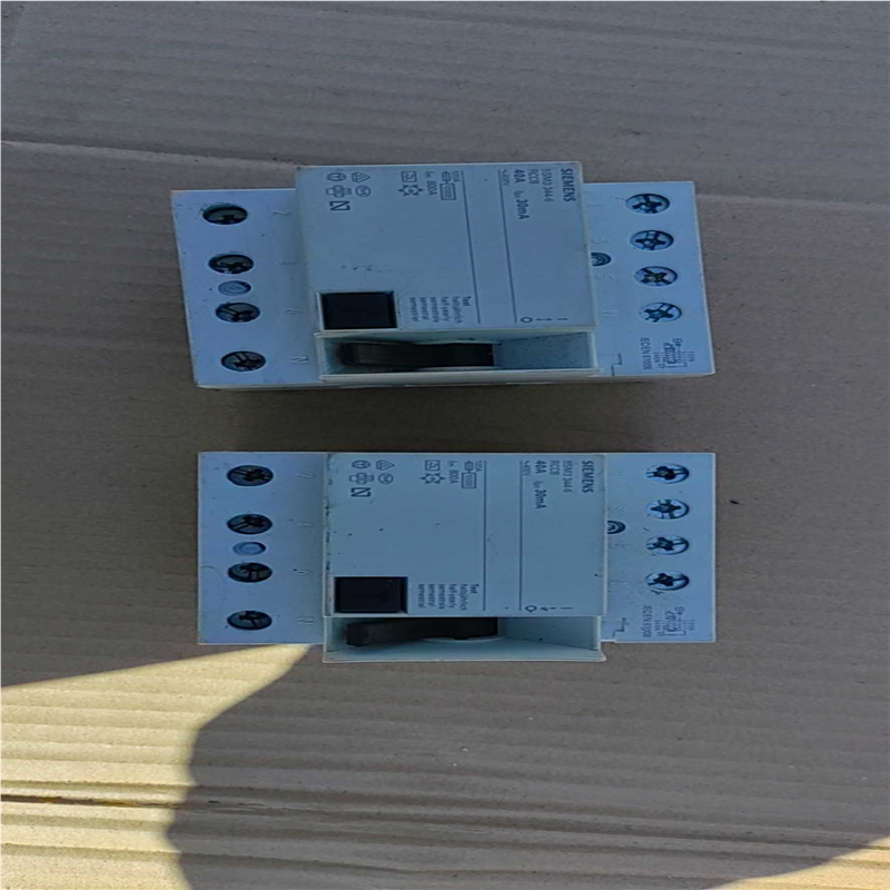 议~漏保，型号5SM3 344-6，两台，200一个运