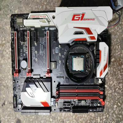 高档板，带CPUi700k九成新，懂的请联系，一口价8询价