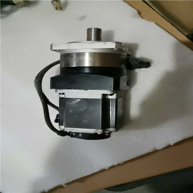 富士电机GYB751D6-RC2，有减速器，功能正常，（佳毅工控）