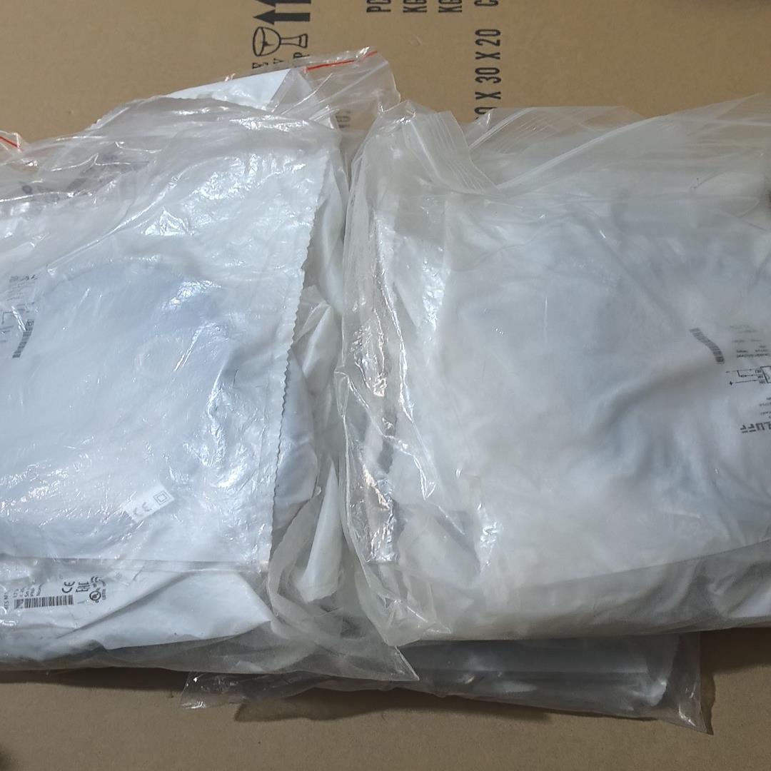 巴鲁夫BES0082接近开关传感器BES M18MI~询价