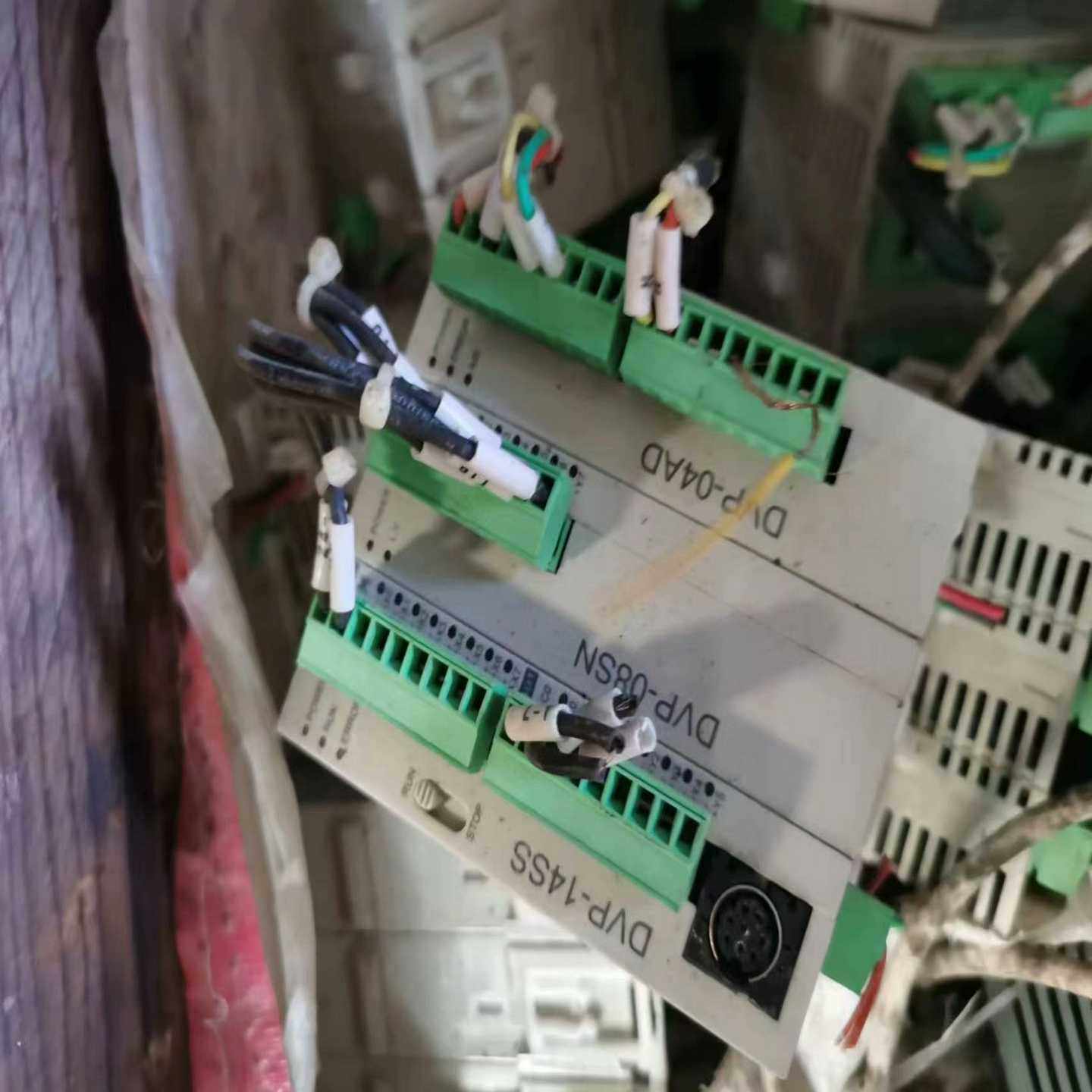 【星慕电子】台达PLC模块DVP14SS一个，DVP-08SN一个DVP