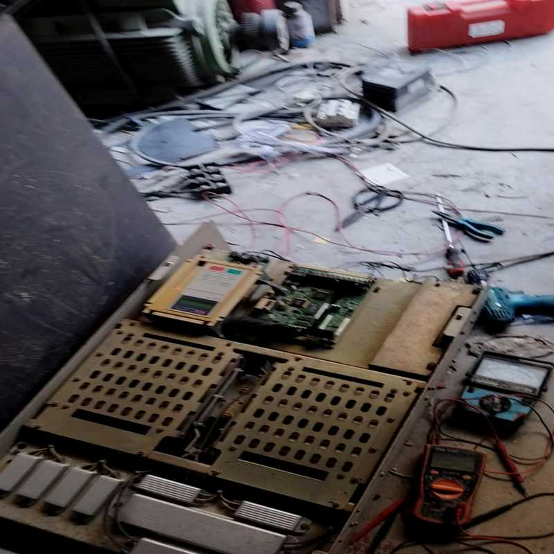 工厂拆机安川616g5变频器CIMR-G5A4055（崽载电子）