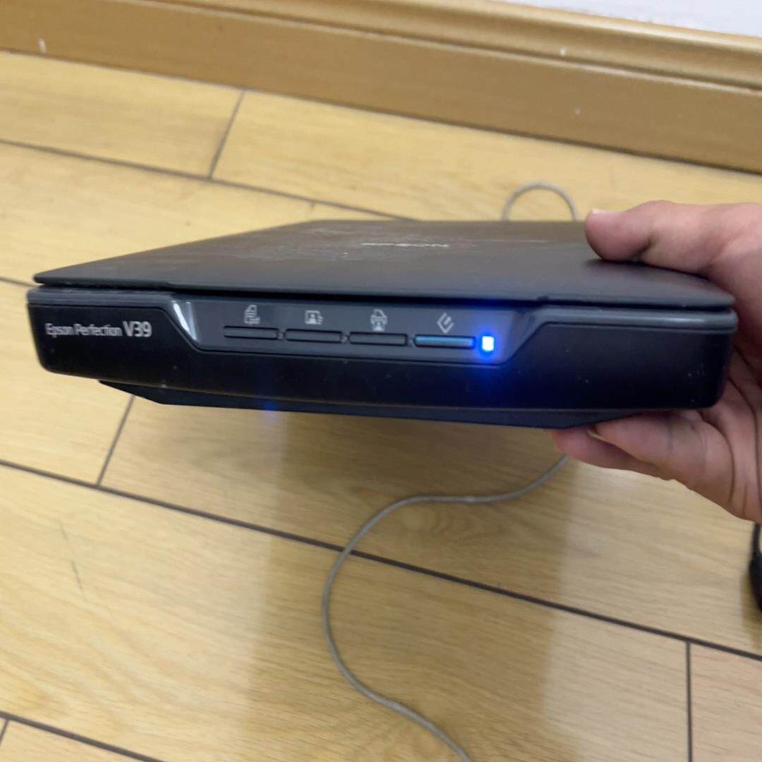 爱普生v30se，功能好的，还行！房~议价