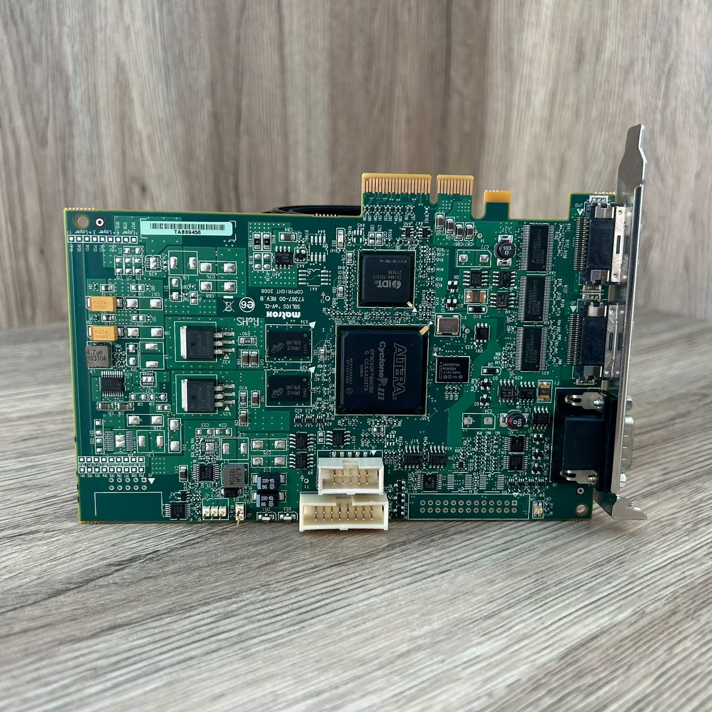 Matrox SOL2MEVCLF Y7367-00图像采集（子云设备）