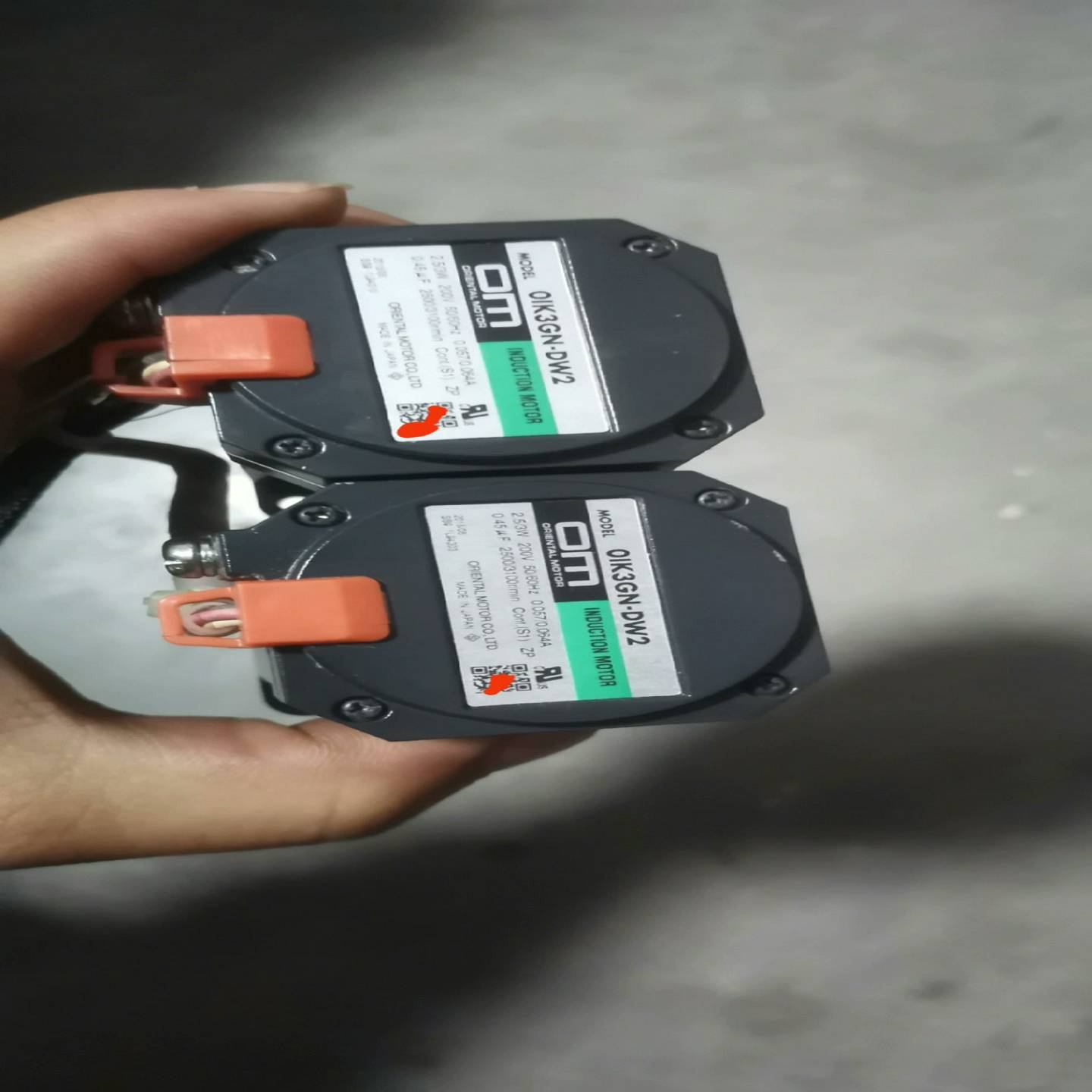 东方电机OIK3GN-DW2 /0GN60K成色如图询价
