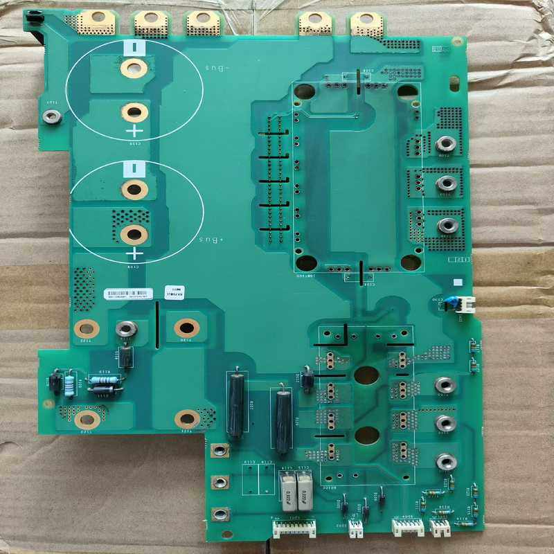 询价~变频器ATV61和ATV71底板22kw驱动板逆变板功