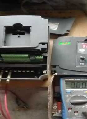 力普变频器LP-A2000-0037G43A，3.7kw，拆（耶耶电子）