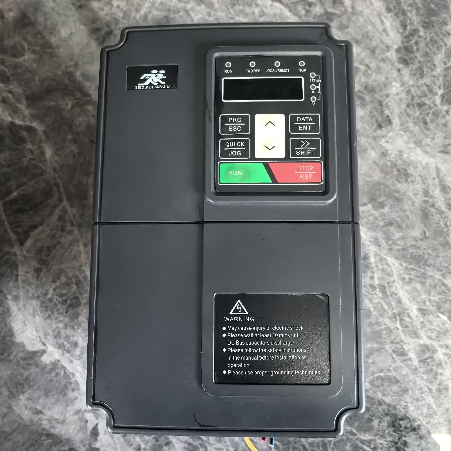 久联久变频器JB10A-004G/5R5P-4.   4KW~询价