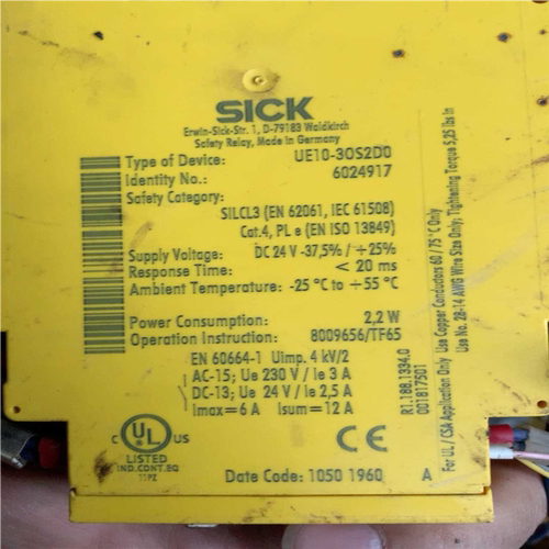 SICK 安全继电器 UE 10-3OS2D0~询价